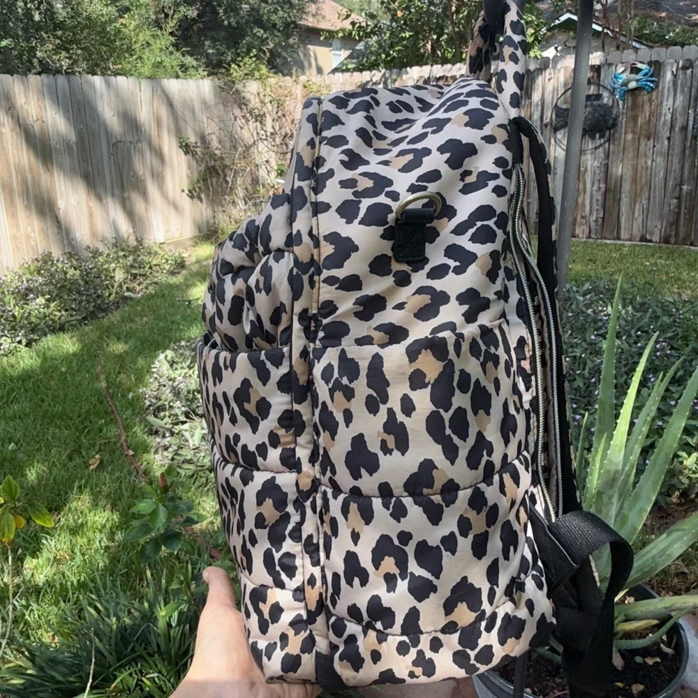 Dream BackpackDiaper Bag & Pump Bag Leopard
